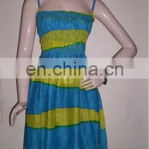 Printed Ladies Sleeveless Top thumbnail-1