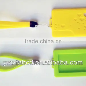 Silicone Luggage Tag With Heart Shape Design thumbnail-1