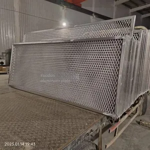 Customizable Metal Aluminum Wire Mesh for Ceiling Decoration in 4 Hotel Stores, U-shield, Lightweight and Beautiful, Suitable for Exterior Wall Decoration thumbnail-4