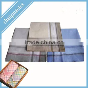 Men's Printed Check Cotton Handkerchief thumbnail-1