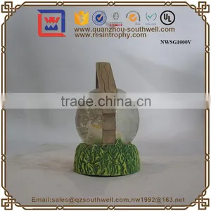2015 New Product Decorative Water Globe Crafts thumbnail-2