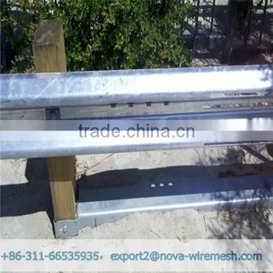Factory Price Galvanized Highway Guardrail thumbnail-6