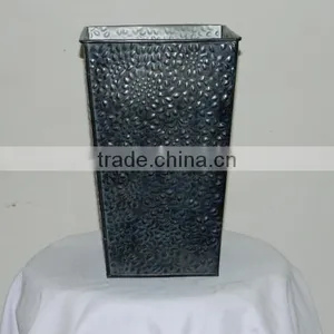 Iron Planter thumbnail-1