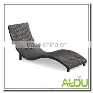 Phoenix Wicker Outdoor Sun Lounger thumbnail-1