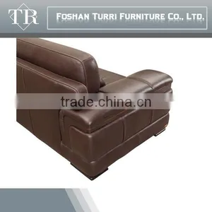 Luxury Italian Leather American Design Reclining Sectional Sofa thumbnail-5