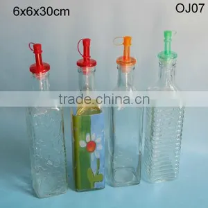 500ml Clear Square Glass Oil Bottle With Plastic Lid thumbnail-1