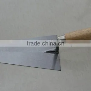 High Quality Bricklaying Trowel /Plastering Trowel With Wooden Handle thumbnail-3