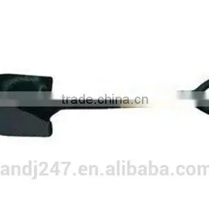 Steel Shovel With Sharp Point And Wooden Handle Shovel thumbnail-1