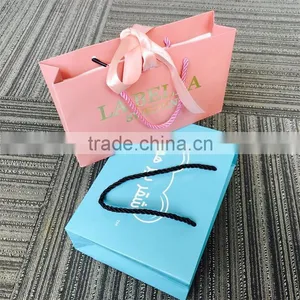 2016 China Factory Custom Paper Gift Bags With Handles thumbnail-4