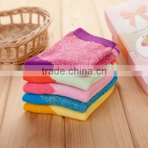 Hot Sales Fashion Winter Thick Baby Kids Socks Cheap Price Organic Cotton Indoor Toddler Socks thumbnail-2