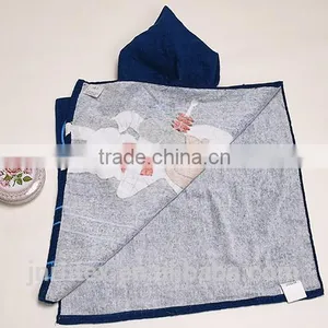 Trade Assurance Combed Cotton Screen Printing Velour Beach Kids Hooded Poncho Towel thumbnail-2