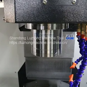 VMC840 Luzhong 5 Axis VMC840 CNC Mini Universal Vertical Milling Machine Center thumbnail-5