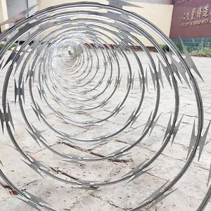 Galvanized Iron Barbed Wire Mesh for Fence With Uniform Barb Distance and High Tension Strength thumbnail-5