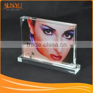 Customized Perspex Photo Frame,DIY Acrylic Magnetic Photo Frames,lucite Photo Frame With Fast Delivery thumbnail-1