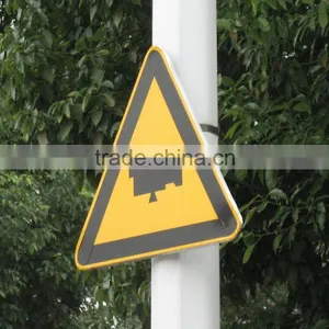 Aluminum Triangle Sign thumbnail-2