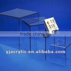 Plexiglass Side Table thumbnail-1