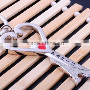 Eiffel Tower Bottle Opener Keychain Eiffel Heart Bottle Opener Keychain Novelty Items Wedding Gift thumbnail-3