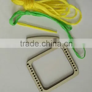 Mini Wooden Loom thumbnail-1