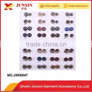 New Beautiful 4 Holes Resin Garment Button thumbnail-1