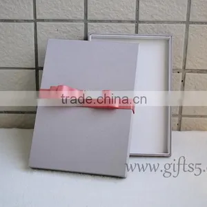 Custom Handmade Wedding Invitation Box With Ribbon thumbnail-2