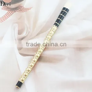 Golden Luxury Goat Hair Fashionable Metal Handle Concealer Brush thumbnail-3