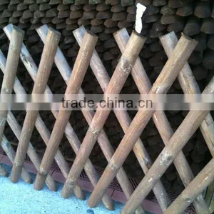 Folded Trellis Wood Fence Fencing Screen thumbnail-1
