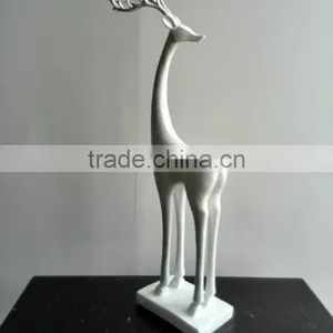 Resin White Reindeer Statue thumbnail-5