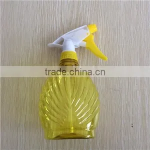 Yellow Transparent Plastic Garden Spray Bottle With Trigger thumbnail-3