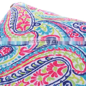 China Factory Paisley Printed Square Outdoor Pillow Decoration thumbnail-5