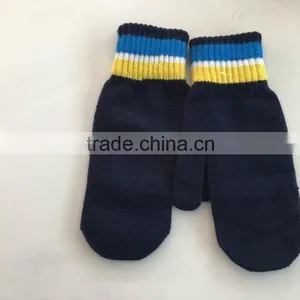 Mittens thumbnail-4