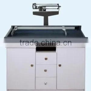 Mechanical Pediatric Scale With Infantometer thumbnail-1
