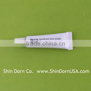 3g Multi Purpose Household Lubricating Oil, Custom Printing on Tube thumbnail-2