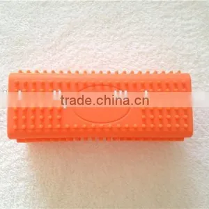 2015 New Develop New Arrival Silicone With PP Pet Hair Removel Brush Dog Grooming Comb Massage thumbnail-3