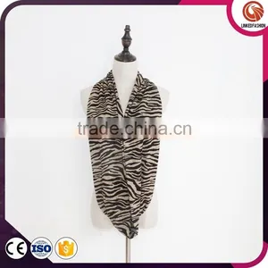 Wholesale Leopard Infinity Scarf Fleece Snood Custom Scarf Soft Polar Heated Scarf Manufacturers thumbnail-4