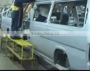 How to Assemble 8 Seats Gasoline Mini Passenger Van thumbnail-1