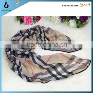 Fashion Sarong Pareo Beach Floral Printed Scarf thumbnail-1