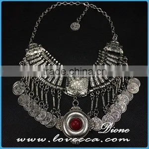 Fashion Statement Choker Necklaces thumbnail-3