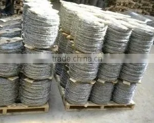 High Quality Cheap Barbed Wire/ Barbed Wire Making Machine China Supplier thumbnail-2