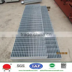 Galvanized Steel Bar Grating,galvanized Steel Grating Sheet,galvanizied Serrated Grating thumbnail-1