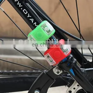 Silicone Material Led Bike Lights Good Quality Led Bike Flashlight thumbnail-6