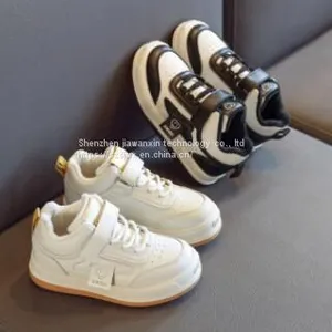 Sports Shoes thumbnail-1