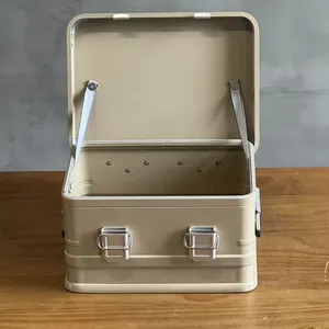 Aluminum Case thumbnail-1