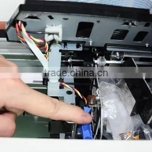 Unique Technology 1.8m Inkjet Printer,nuber Handheld Inkjet Printer,uv Flatbed &roll Printer thumbnail-2