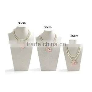 Fashion Wooden Jewelry Display Neck Stands thumbnail-2