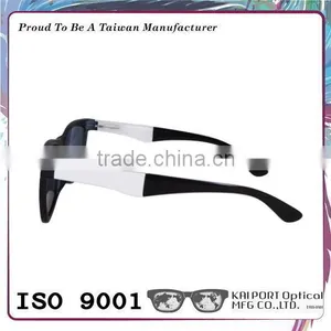 Oversized and Two Color Way Design Plastic Sunglasses With Revo Lens thumbnail-2