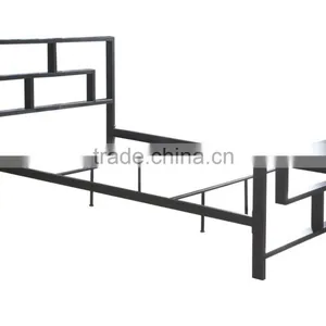 Iron Bed thumbnail-2