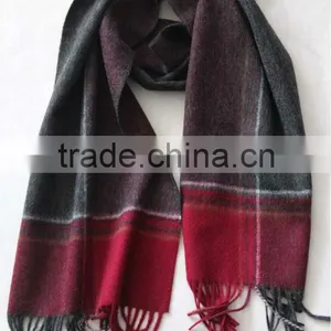 100%wool Scarf thumbnail-1