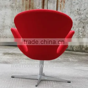 Arne Jacobsen Swan Chair thumbnail-1