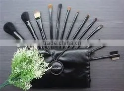 Beauty 13 Pieces Brush Set Wholesale Makeup Brushes thumbnail-1
