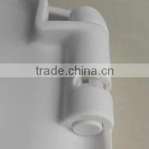 FG042PP 2016 New Fashion Design Square Battery Operated Heated Urea Toilet Seat thumbnail-2